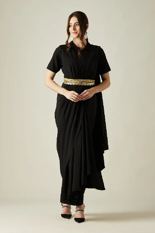 Elegant Women's Evening Garments Black Pleated Saree Dress With Molten Gold Belt