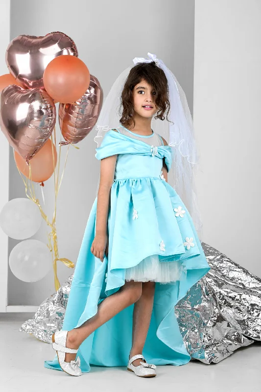 Break Fashion Norms Frozen Snowflakes Hilow Dress
