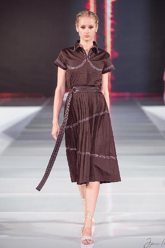 Women's Transitional Clothes Coffee Brown Pleat Me-Up Dress