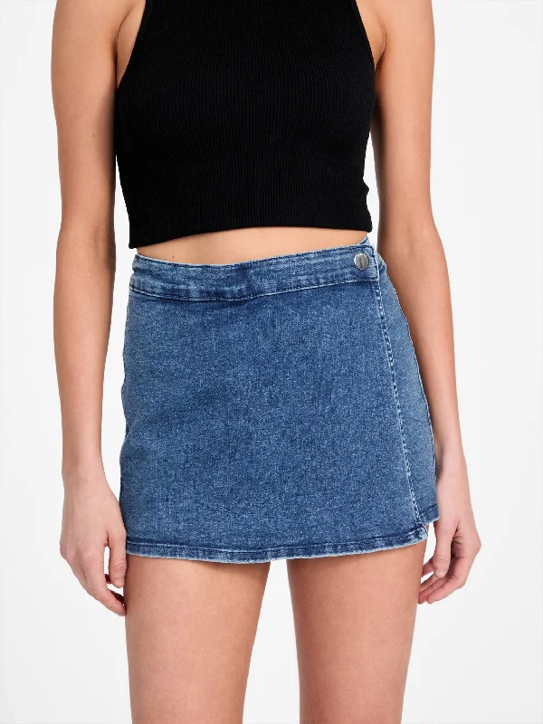 Eco Alexia Denim Skort Women's Classic Outfit