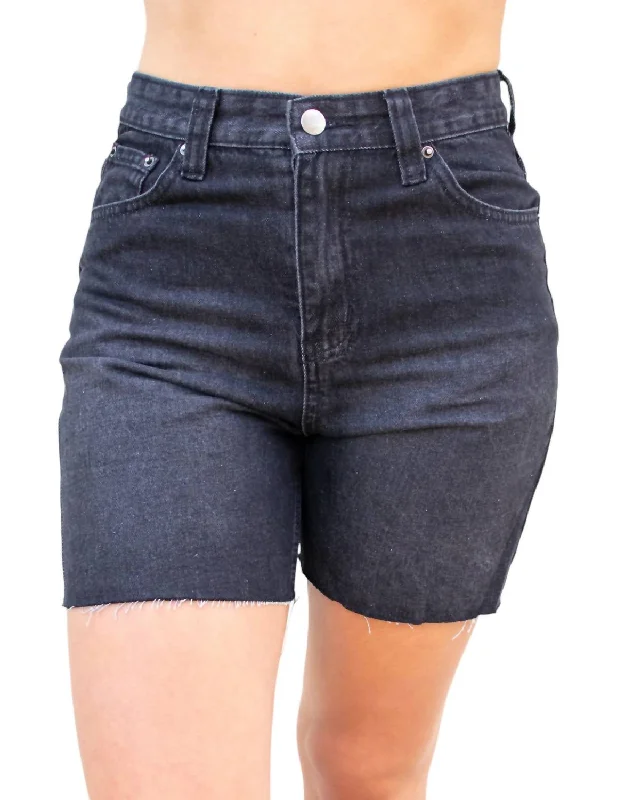 Summertime Denim Thigh Shorts In Black Chic Women's Clothing for Work and Travel