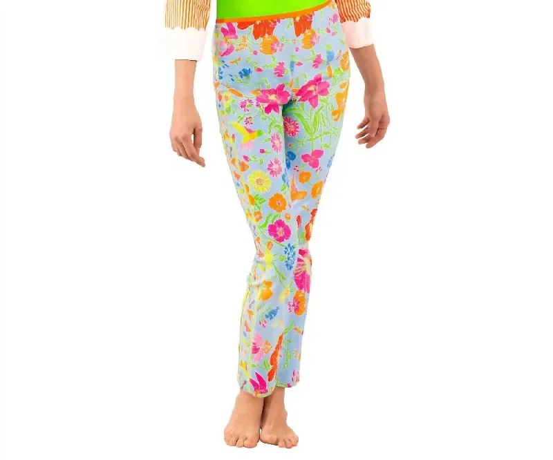 Gripeless Pull On Pant In Birds And Bees Periwinkle Women's Trendy Activewear Apparel