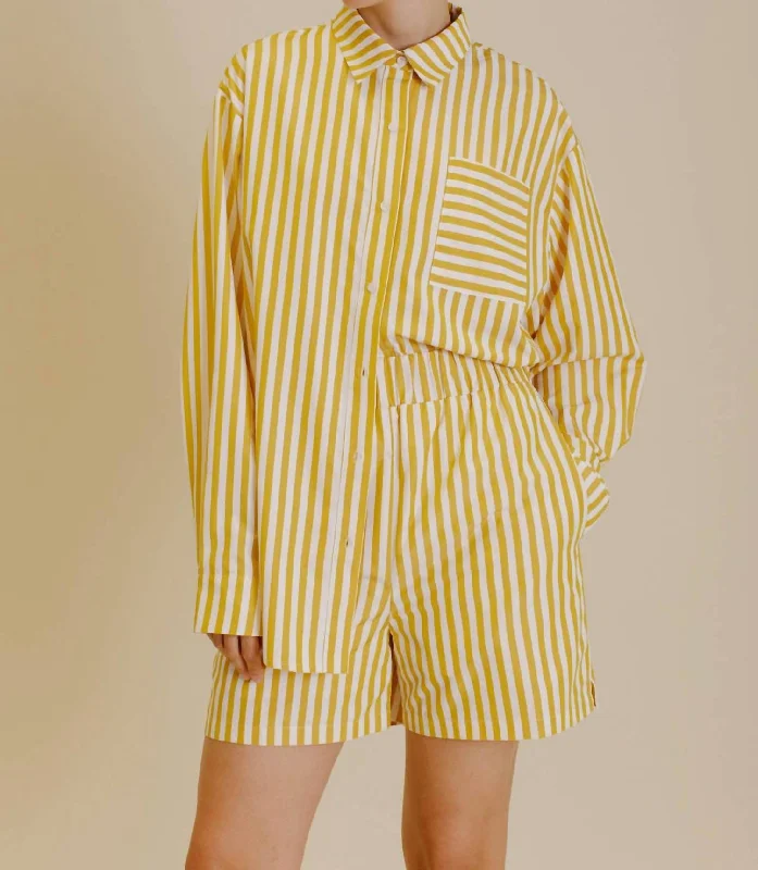 Striped Shorts In Yellow Women's Chic Outfit