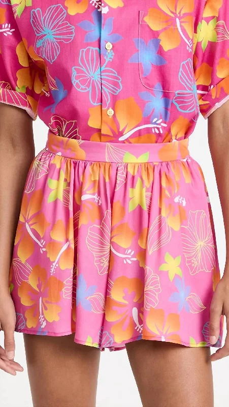 Abstract Shorts In Pink Women's Casual Dresses