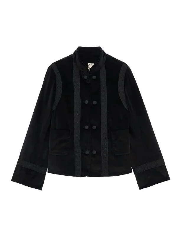 Phoebe Velvet Jacket In Black Casual Outfit For Women