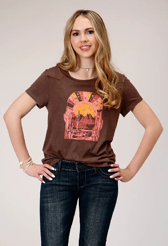 Roper Womens Desert Scene Brown Poly/Rayon S/S T-Shirt Women's Vintage Attire