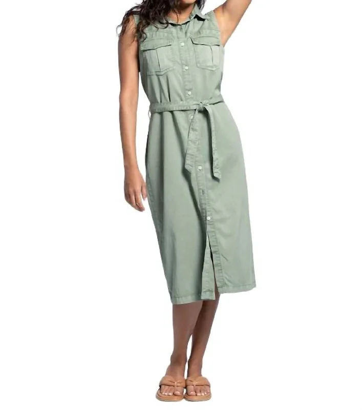 Ivy Dress In Palm Leaves Women's Active Clothing