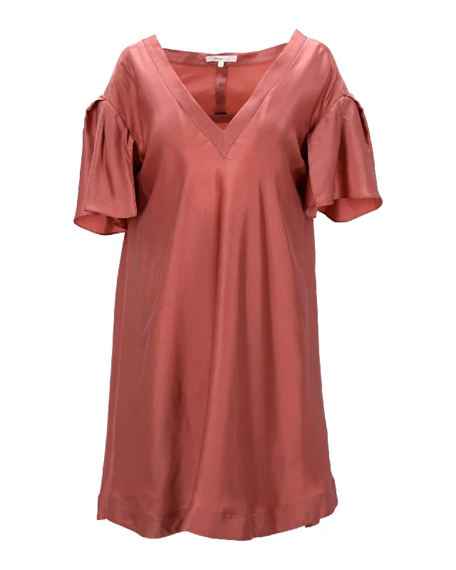 Vanessa Bruno Mini Shift Dress in Pink Silk Women's Travel Outfit Set